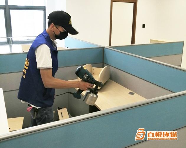 百悅環(huán)保推薦：汽車車內(nèi)如何除甲醛，甲醛又從哪來(lái)？